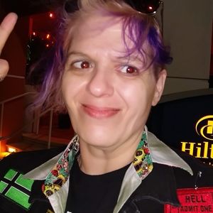 Meet your Posher, Ina